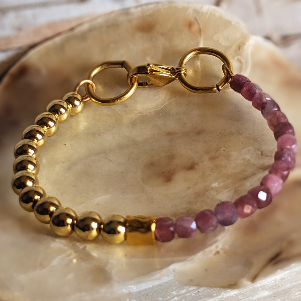Natural Pink Thulite And Gold Beads In Half And Half Design Bracelet